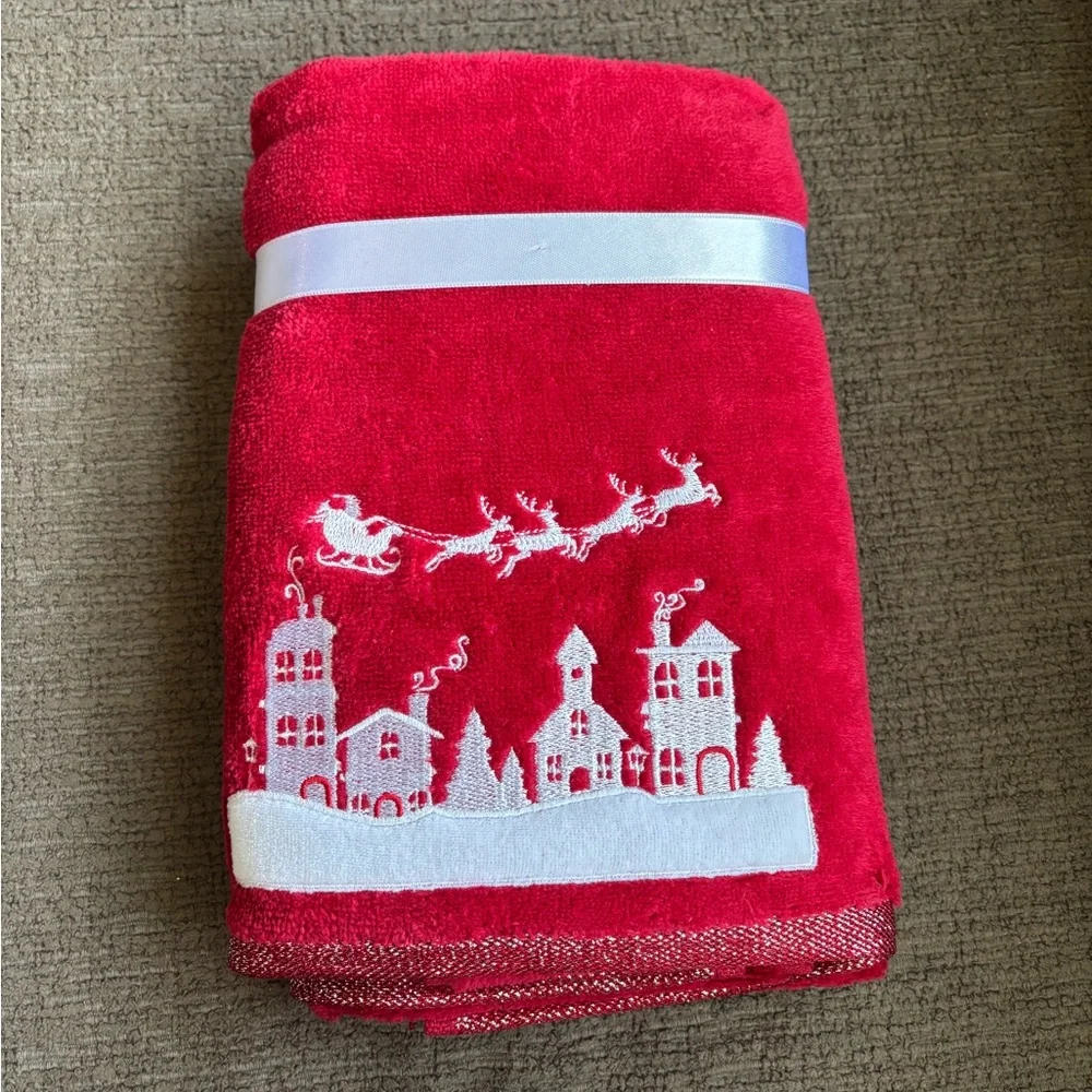 Red Holiday Towel Set with White Design